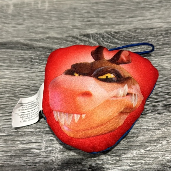 McDonald’s | Crash Team Rumble: Crash and Dingodile Plush (2023) - Picture 8 of 13